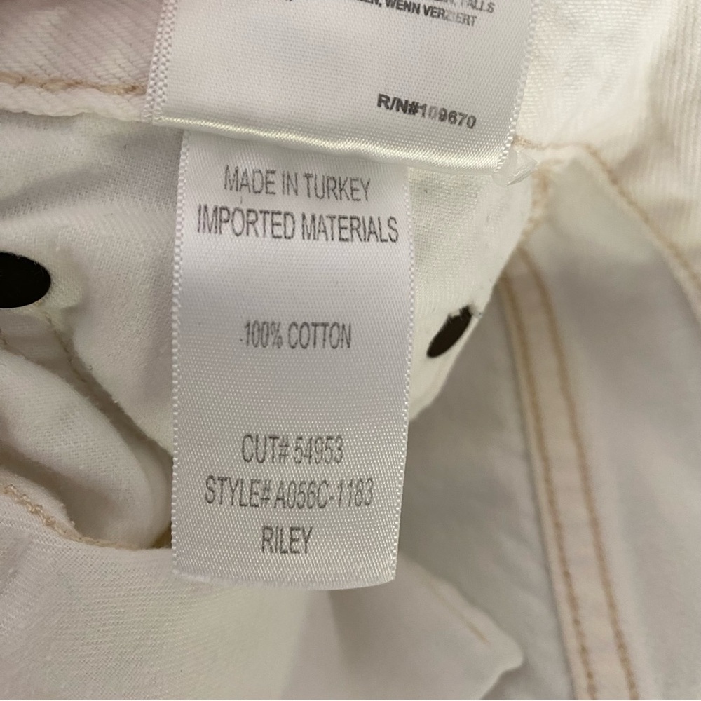 Agolde Riley High Rise Straight Cropped Distressed Jeans - 26 - Picture 7 of 7